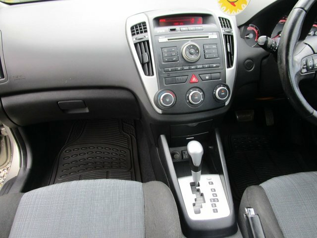 Kia Ceed Hatchback CP11EMF Silver #6