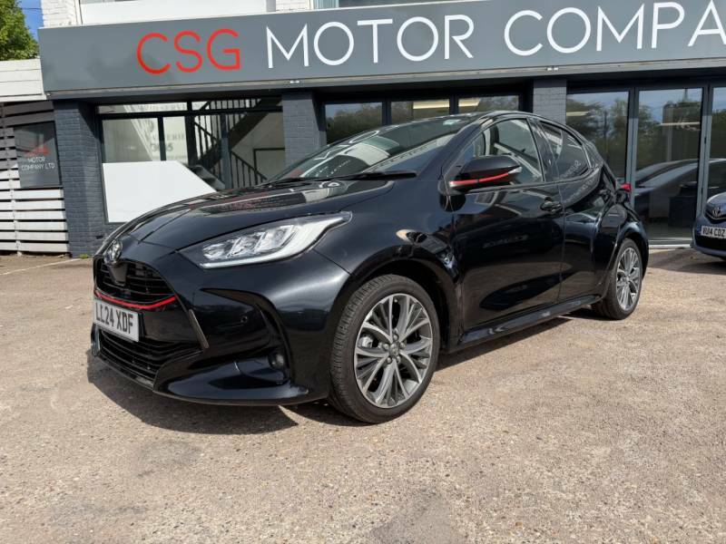 Toyota Yaris 1.5 Hybrid Excel Cvt - Parking Sensors - 12 L Black