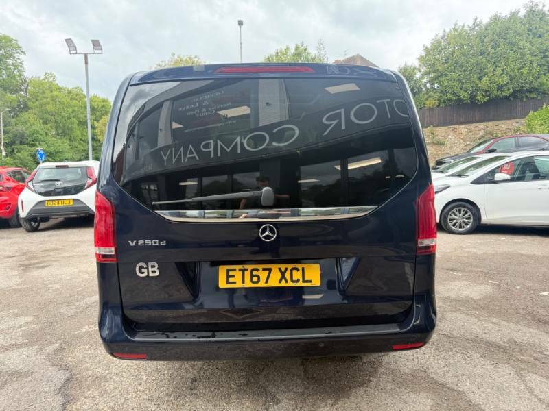 Mercedes-Benz V Class V250 D Sport Long - 7 Seats - 360 Camer ET67XCL Blue #6