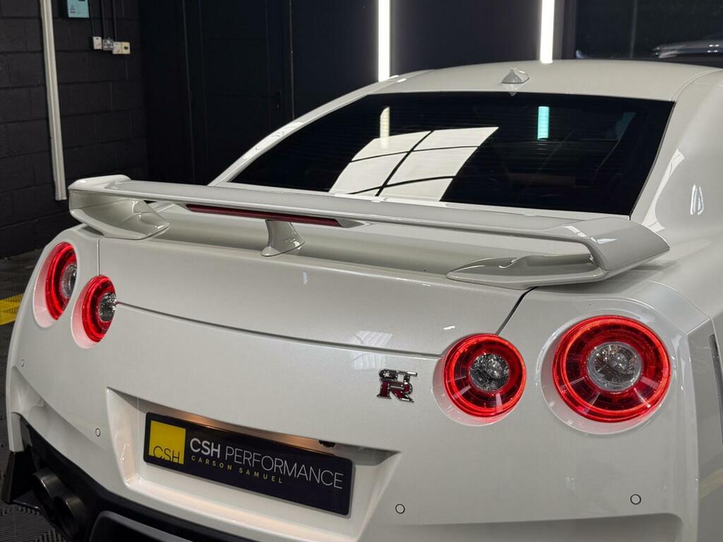Nissan GT-R 2016 Nissan Gtr R35 Prestige  #17