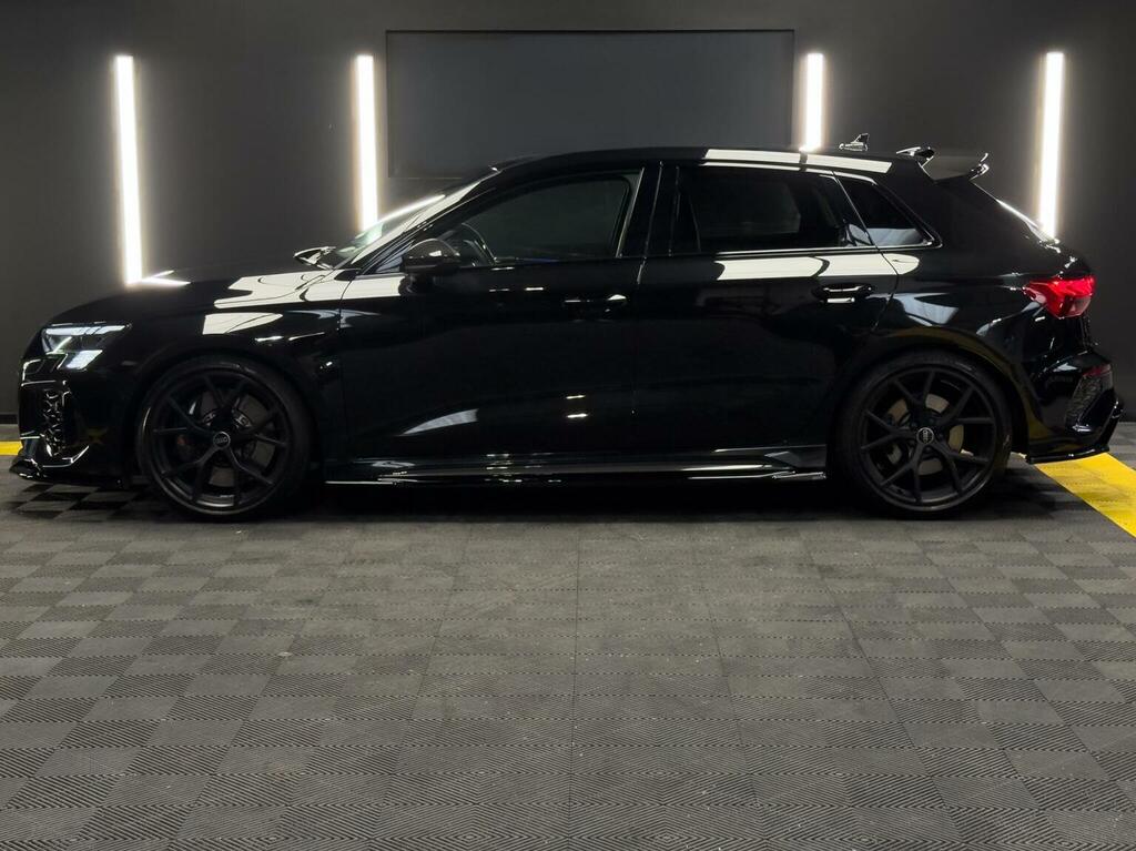 Audi RS3 2.5 Tfsi Carbon Black Sportback S Tronic Quattro E Black #3