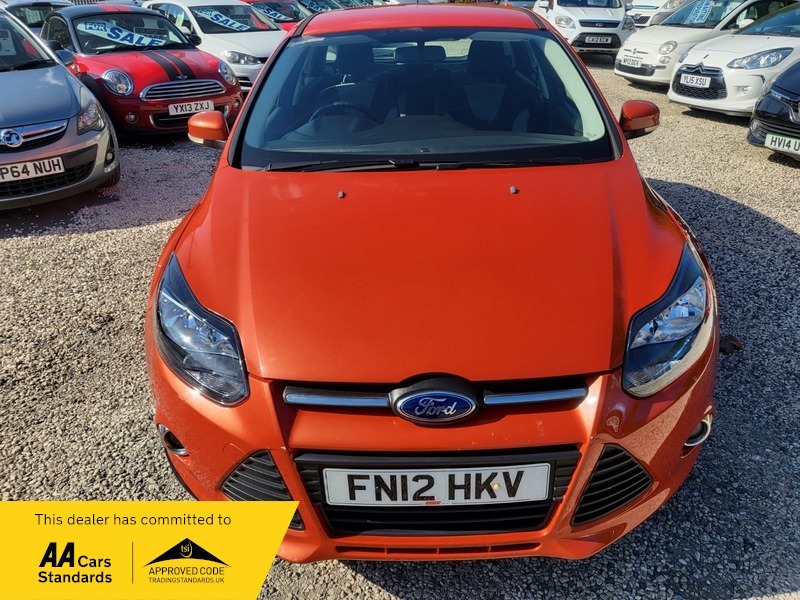 Ford Focus Zetec Red #5