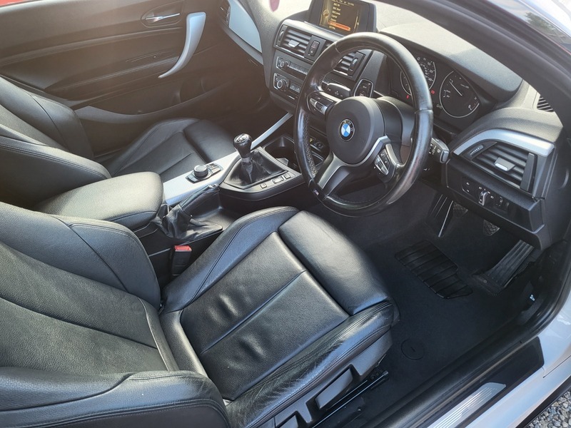 BMW 2 Series 218D M Sport RY10HOL White #2