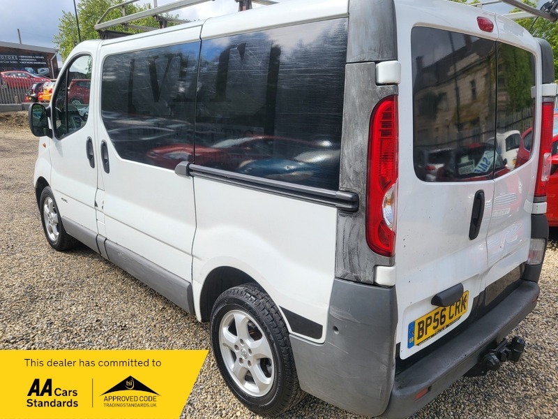 Renault Trafic Sl27 Dci 115 Swb White #19