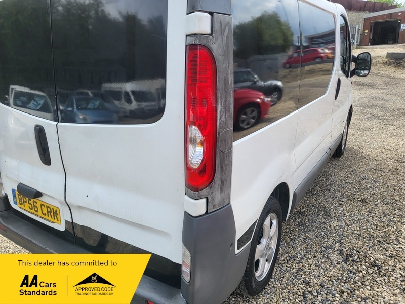 Renault Trafic Sl27 Dci 115 Swb White #13