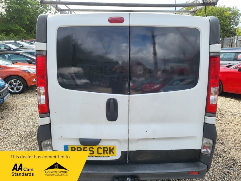 Renault Trafic Sl27 Dci 115 Swb White #15