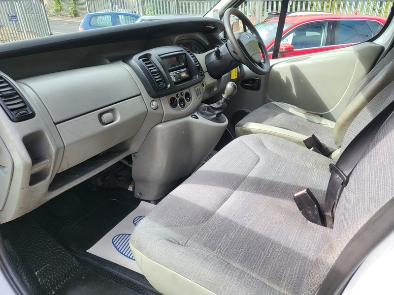 Renault Trafic Sl27 Dci 115 Swb White #12