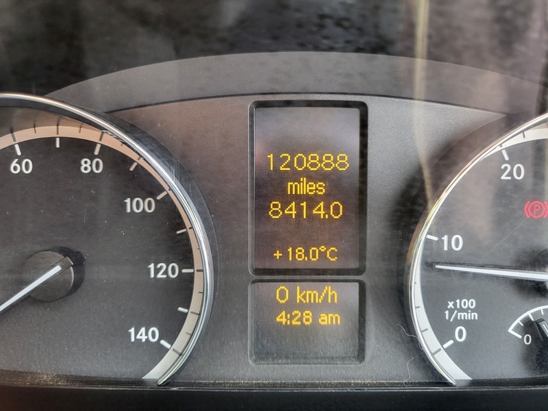 Mercedes-Benz V Class V6 Mpv White #8