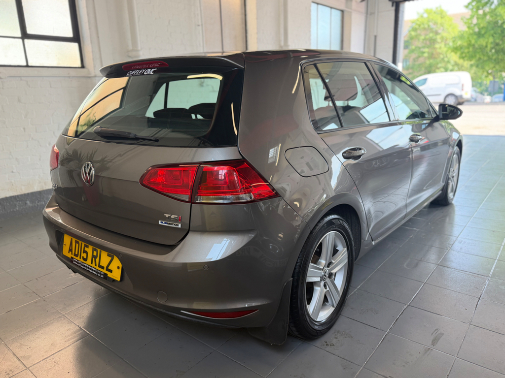 Volkswagen Golf 1.4 Tsi Bluemotion Tech Match Hatchback AD15RLZ #5