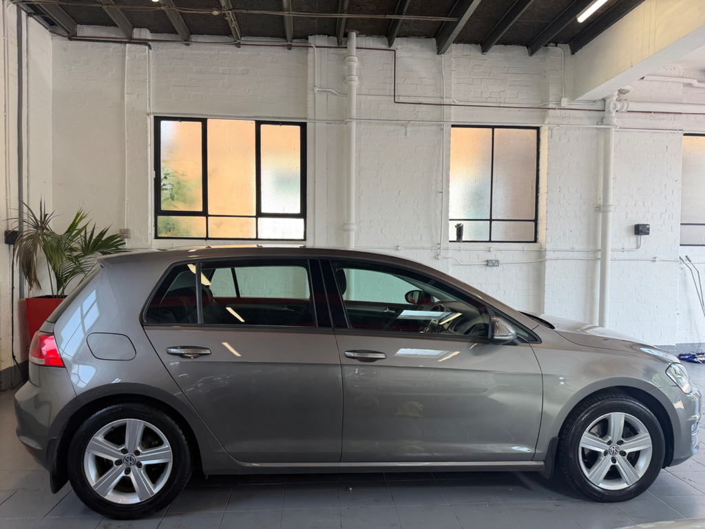 Volkswagen Golf 1.4 Tsi Bluemotion Tech Match Hatchback AD15RLZ #6
