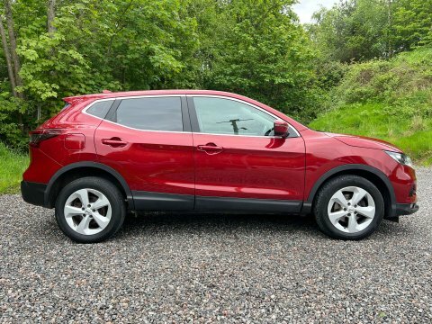 Nissan Qashqai 1.3 Qashqai Acenta SA70OHG Red #2