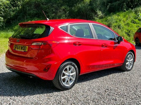 Ford Fiesta 1.0 Fiesta Zetec SF68WOD Red #3