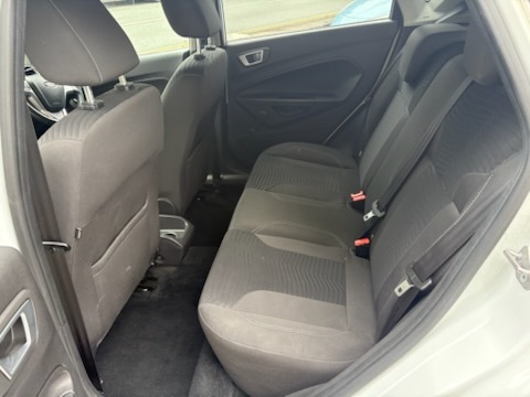 Ford Fiesta 1.2 Zetec  White #3