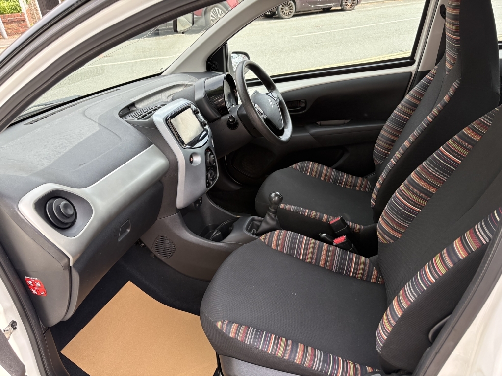 Citroen C1 1.0 Feel White #4
