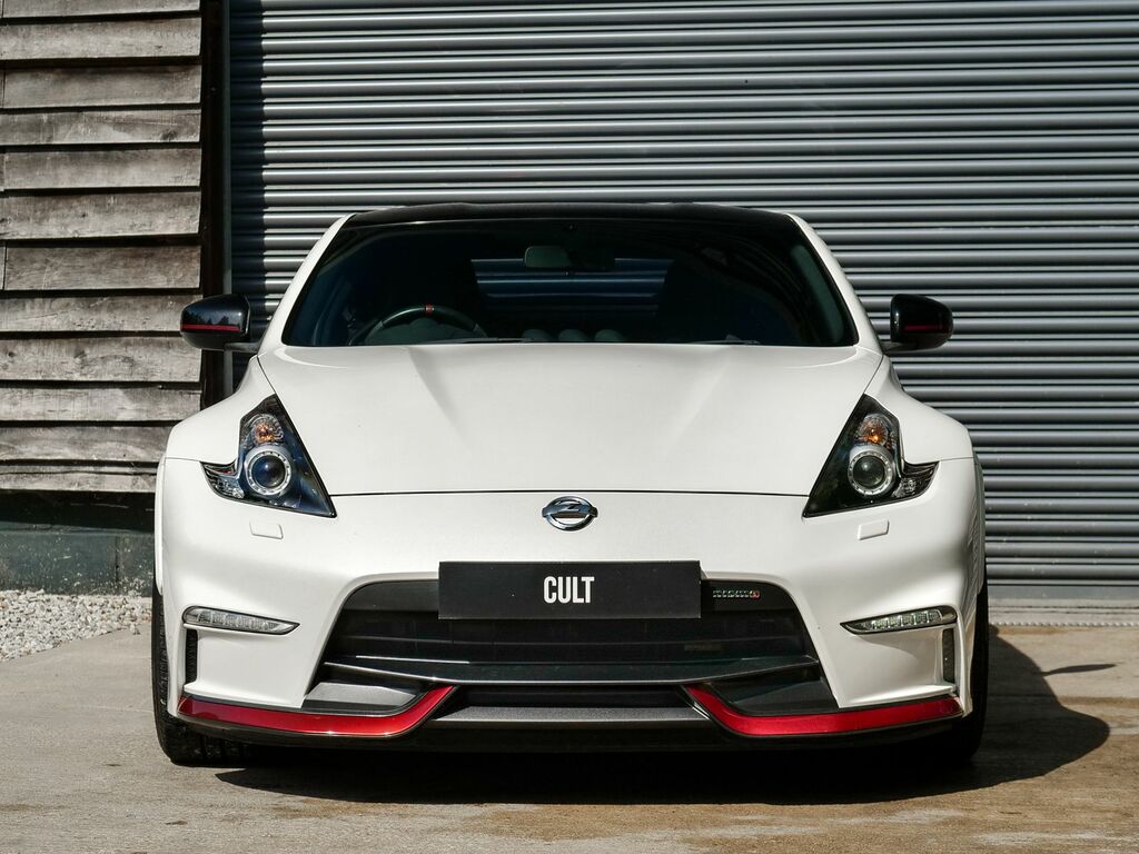 Nissan 370Z 3.7 V6 Nismo Coupe Euro 6 344 P White #3