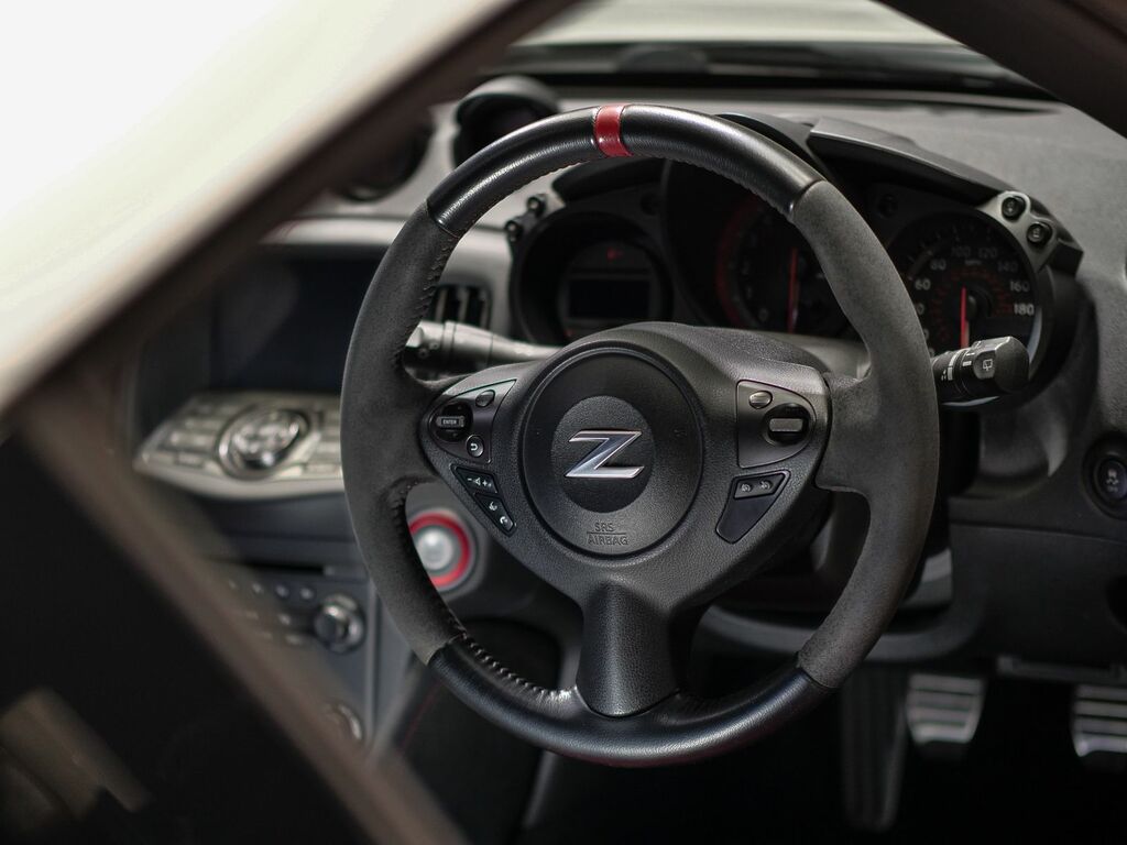 Nissan 370Z 3.7 V6 Nismo Coupe Euro 6 344 P White #6