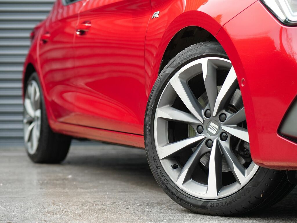 Seat Leon 1.5 Etsi Mhev Fr First Edition Hatchback Petro Red #5