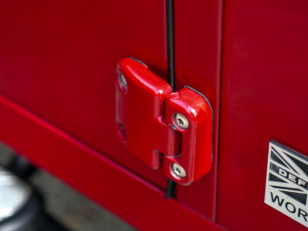 Land Rover Defender 90 Defender 90 Adventure Td Orange #36