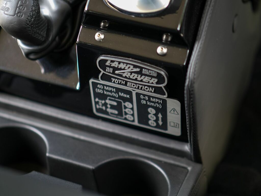 Land Rover Defender 90 Defender 90 Adventure Td Orange #7