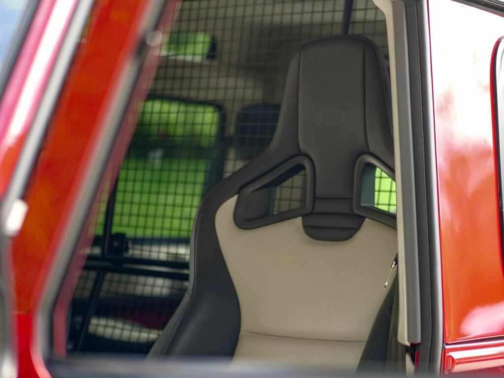 Land Rover Defender 90 Defender 90 Adventure Td Orange #59