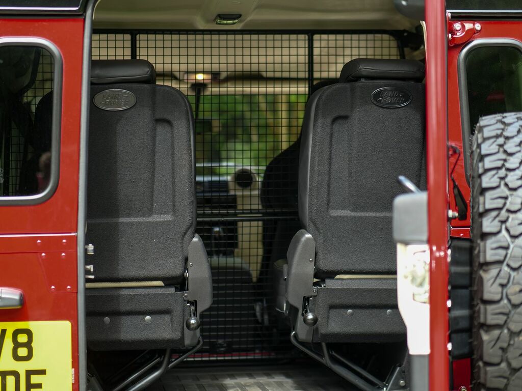 Land Rover Defender 90 Defender 90 Adventure Td Orange #15