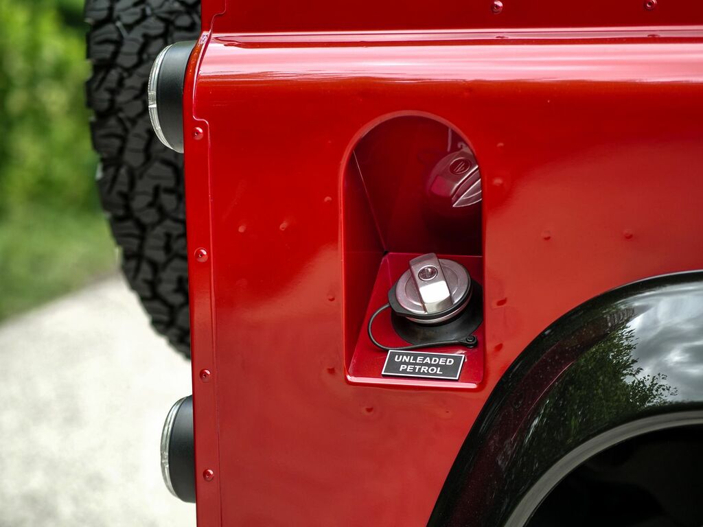 Land Rover Defender 90 Defender 90 Adventure Td Orange #42