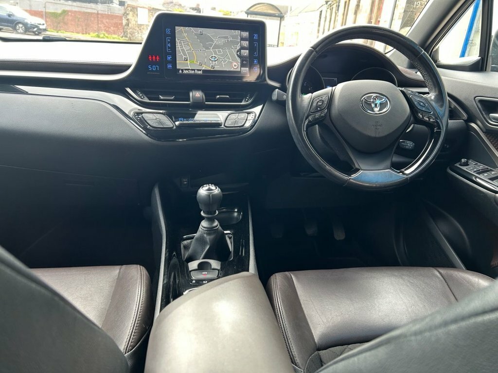 Toyota C-Hr 1.2L Excel SG17GUD Silver #2