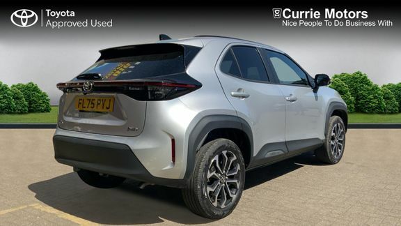 Toyota Yaris Cross Design Fwd FL75PYJ Silver #2