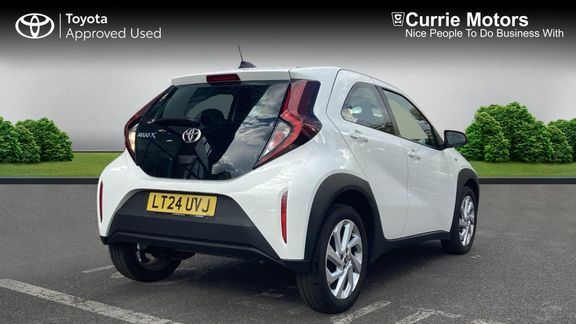 Toyota Aygo X Pure Automatic LT24UVJ White #2