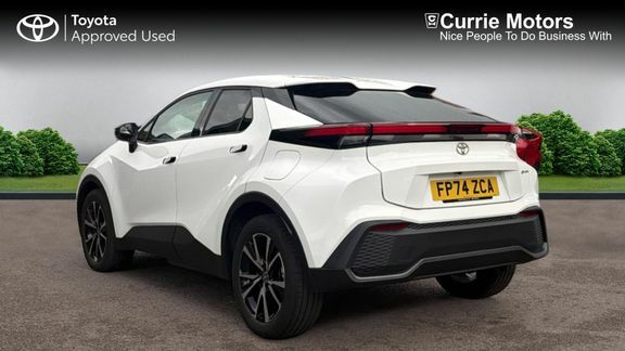Toyota C-Hr Design 2.0 Phev FP74ZCA White #4