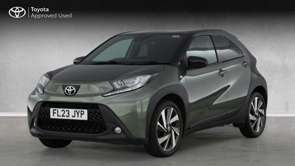 Toyota Aygo X Edge Manual FL23JYP Green #3
