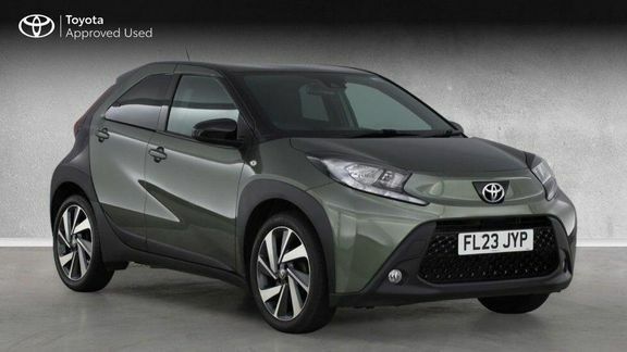 Toyota Aygo X Edge Manual Green