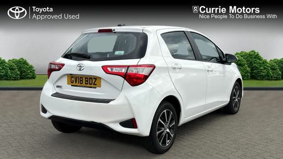 Toyota Yaris Icon Tech 1.5M GV18BDZ White #2