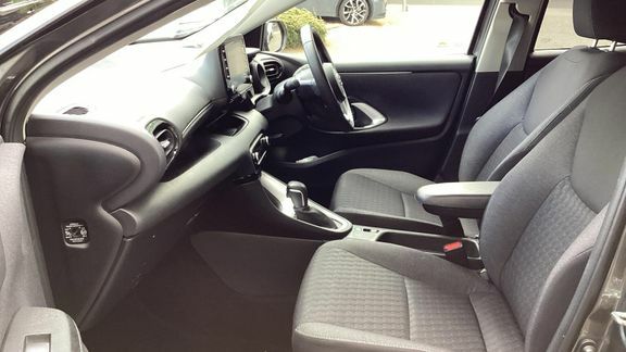 Toyota Yaris Design LT23TPV Grey #5