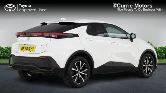 Toyota C-Hr Design 1.8 Fwd Hybrid DF74RYY White #2
