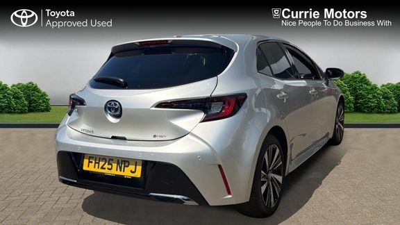 Toyota Corolla Design 1.8 Hb FH25NPJ Silver #2