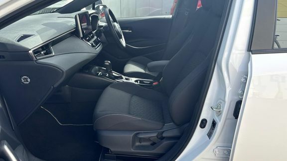 Toyota Corolla Icon Tech 1.8 Hybrid Hb Sw LS23UGO White #5