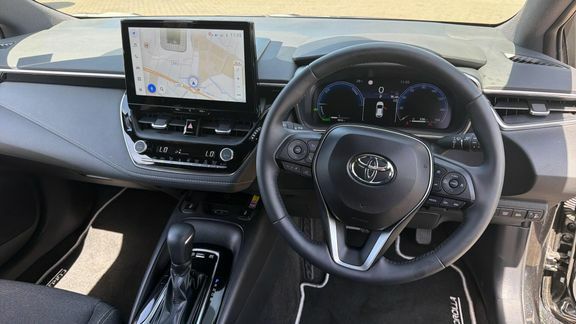 Toyota Corolla Icon 1.8 Hb FD25TWY Black #6