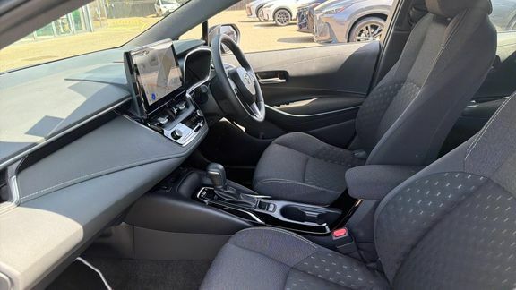 Toyota Corolla Icon 1.8 Hb FD25TWY Black #5