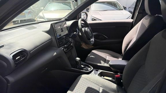 Toyota Yaris Cross Design Fwd FL75SCX Grey #5