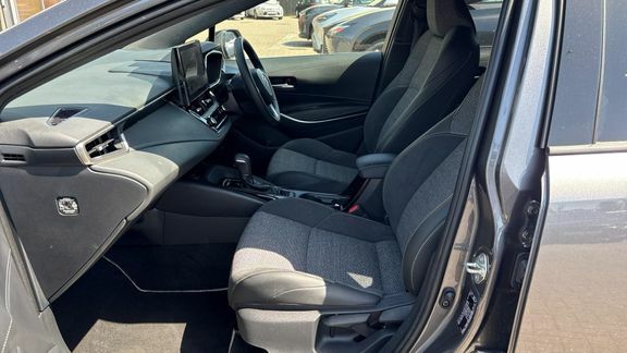 Toyota Corolla Design 1.8 Ts LS75DZZ Grey #5