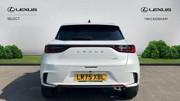 Lexus LBX Premium Plus Black Interior LR75XBL White #5