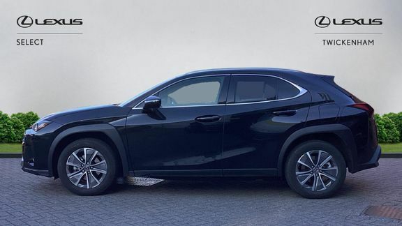 Lexus UX 300E Premium Black #3