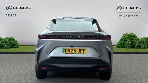 Lexus RZ 300E Urban  #5