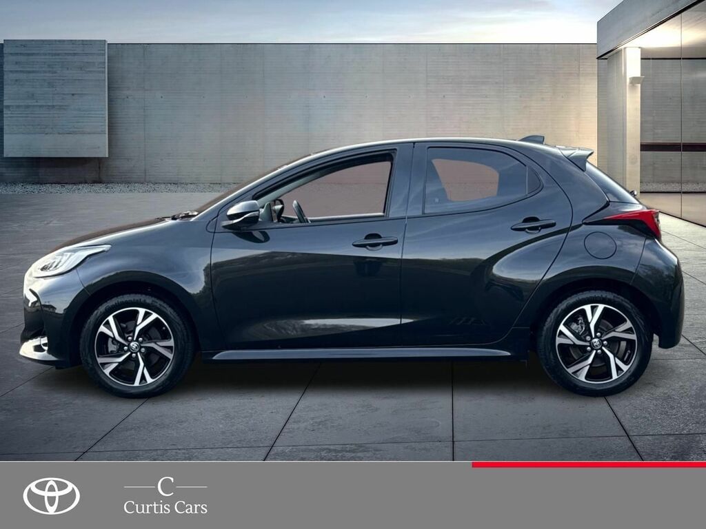 Toyota Yaris 1.5 Vvt-h Design E-cvt Euro 6 Ss GU24AOR Black #2