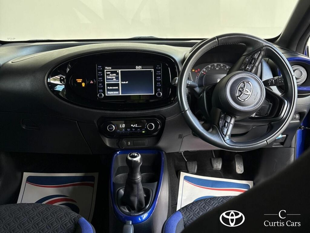 Toyota Aygo X 1.0 Vvt-i Edge Euro 6 Ss Blue