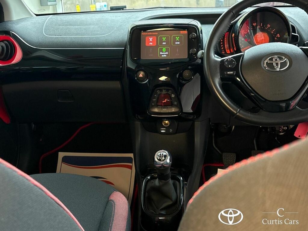 Toyota Aygo 1.0 Vvt-i X-cite Euro 6 Red