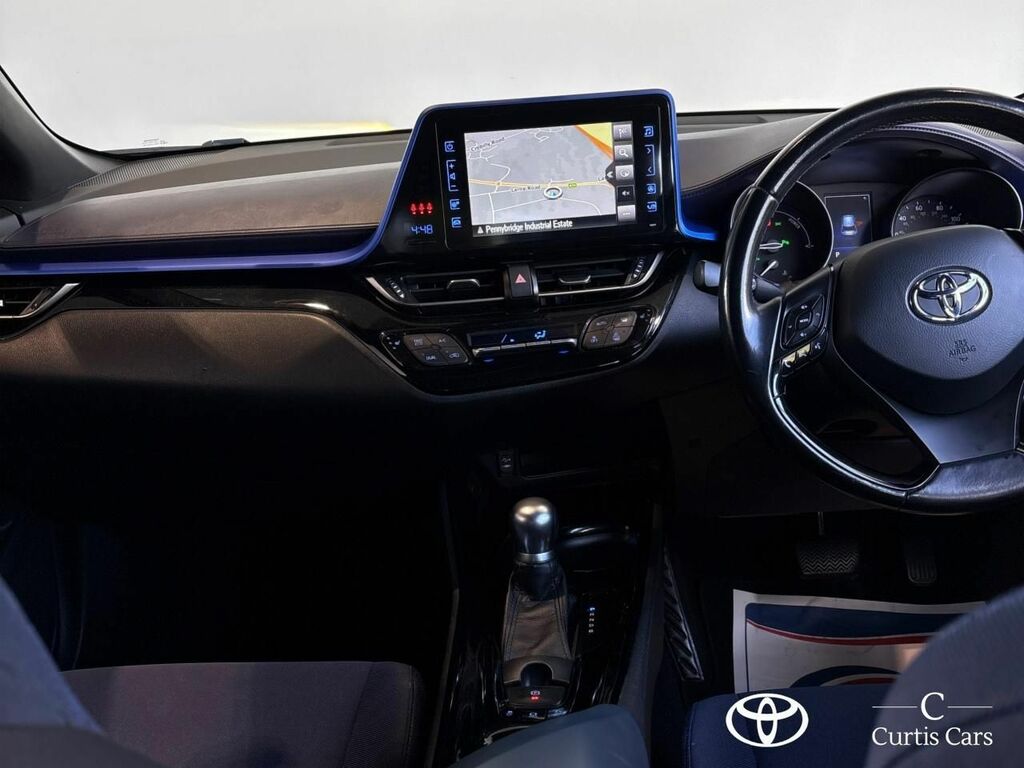 Toyota C-Hr 1.8 Vvt-h Dynamic Cvt Euro 6 Ss Silver