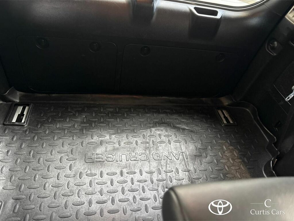 Toyota Land Cruiser Active 2.8D4d 5Seat Black #36