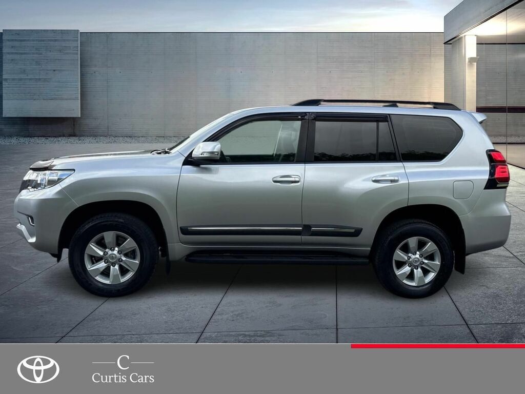Toyota Land Cruiser 2.8D Active 4Wd Euro 6 Ss 7 Seat URZ5582 Silver #4